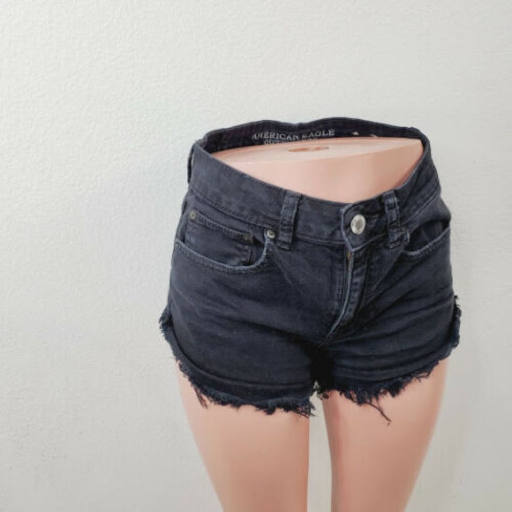 American Eagle Womens High Rise Denim Shorts Sz 6